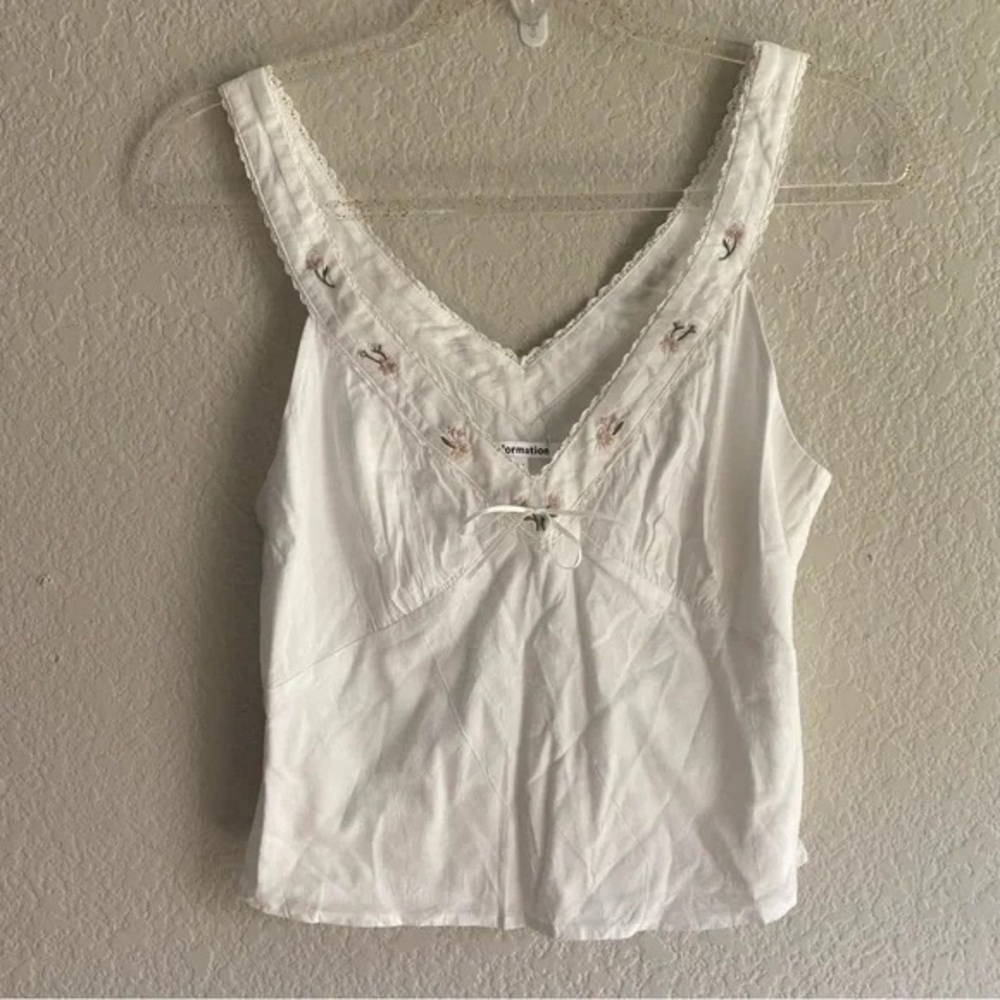 Reformation White Embroidered Women's Top with floral design